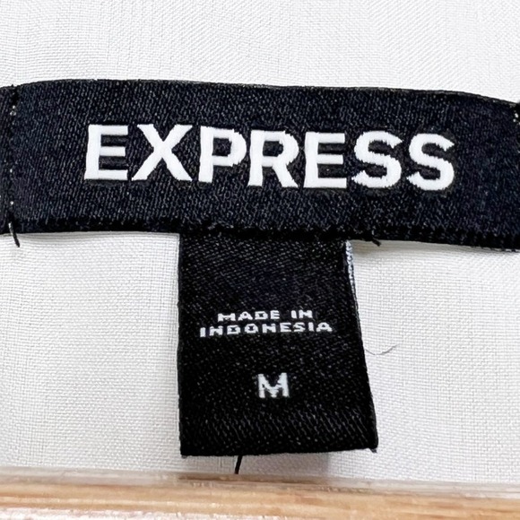 Express NWT Womens Floral Chiffon Peplum Wrap Long Sleeve Purple Cream Size M - Picture 6 of 8